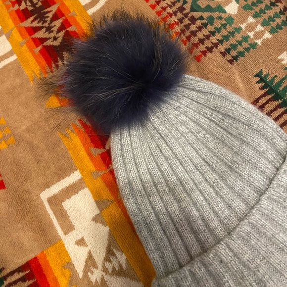 Beanie - Picture 4 of 6